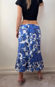CC Vintage Blue White Floral 100% Linen Maxi Flare Skirt UK14 W32 Cottagecore Soft girl - Image 3