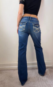 WallFlower Curvy Low Rise 9” Bootcut Flare Blue Jeans