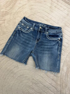 Grace in LA womens Embroidered Bermuda low Shorts jeans — photo 4 of 12