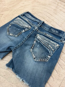 Grace in LA womens Embroidered Bermuda low Shorts jeans — photo 7 of 12