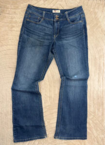 LEI Sophia womens Flare Jeans — photo 4 of 14