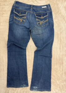 LEI Sophia womens Flare Jeans — photo 5 of 14