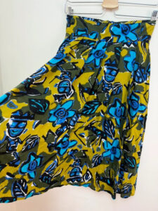Vintage Wallis Women's Floral Full Midi Pleated Skirt — photo 6 of 11
