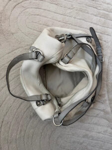 Coach F17566 Alexandra White Pebbled Leather Hobo Shoulder Oversized Hand Bag - Image 5