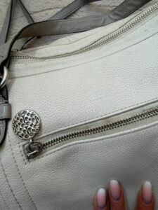 Coach F17566 Alexandra White Pebbled Leather Hobo Shoulder Oversized Hand Bag - Image 8