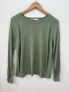 Zara & Viyella Womens Knit Jumper Bundle Green Navy UK16/L lightweight top - Image 2