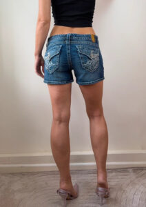 Maurices Women's Embroidered Low Rise 7” Denim Shorts — photo 3 of 10