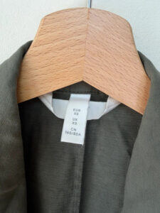 H&M womens Khaki Utility Safari Waistcoat Vest Sleeveless Jacket XS-S — photo 4 of 10