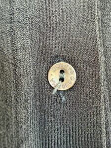 Vintage 90s Dolce&Gabbana womens Black Knit Pearl Button fitted Top IT40 uk6-8 — photo 8 of 10