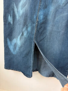 No Boundaries Women's Y2K Denim Low Rise Maxi Bleach Skirt — photo 10 of 13