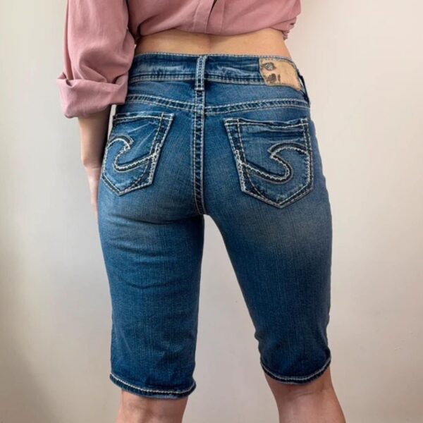 Silver womens Bermuda jeans Shorts Low Rise Capri W26L11 embroidered stitch y2k