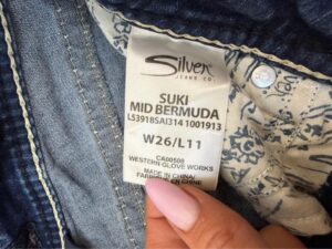 Silver womens Bermuda jeans Shorts Low Rise Capri W26L11 embroidered stitch y2k - Image 5