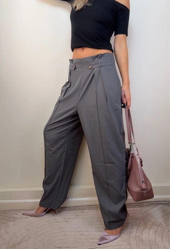 p1-337.jpg Grey High Rise 13.5” Tailored Pleated Wide Leg Trousers UK12 W32 L26 Work minimalist casual - Image 1