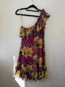 Karen Millen 100% silk off shoulder asymmetrical floral ruffle mini dress Fit&Flare S uk8 romantic — photo 6 of 15