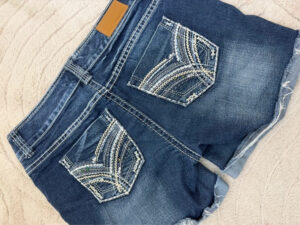 Rue21 womens Low Rise 8” Denim Cuffed Shorts Embroidered Jeans — photo 7 of 9