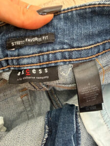 Axcess Liz Claiborne Women's Low Rise 8.5” Bootcut Flare Jeans — photo 7 of 13