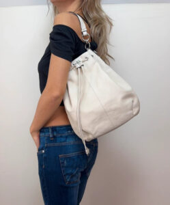 Coach Madison 17016 Ivory Leather Drawstring Shoulder Hobo Bag Slouchy Logo — photo 2 of 15