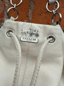 Coach Madison 17016 Ivory Leather Drawstring Shoulder Hobo Bag Slouchy Logo — photo 4 of 15