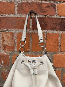 Coach Madison 17016 Ivory Leather Drawstring Shoulder Hobo Bag Slouchy Logo — photo 13 of 15