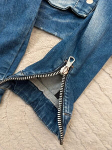 SET womens Denim Moto Zip Fitted Jacket UK12/M Blue Bleached Chunky Quilted - Image 11