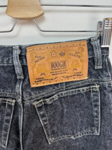 Boogie Vintage 90s Black Acid Wash High Rise 12.5” slim Jeans XS UK4-6 W25 Zip Ankle Y2K Mom Tapered - Image 4