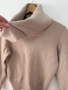 Isle Womens 100% Pure Cashmere Camel Cowl Neck Jumper UK6-8 Neutral Quiet Luxury - Image 6