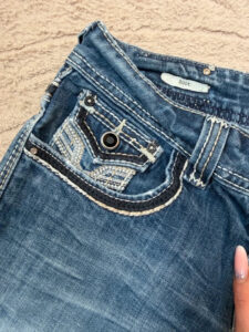 Vigoss Women's Low rise 8” micro jeans Embellished Rhinestone Shorts — photo 10 of 12