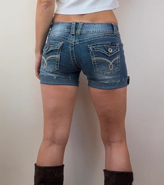 Angels Ultra Low Rise 6.5” Denim Cuffed Shorts UK 8/10 W28 Embroidered Stitch Flap Pocket Jeans 00s