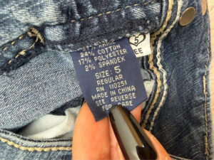 Label on a Angels piece, UK 8, Y2K