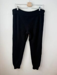 UGG black cashmere knit joggers lounge trousers quiet luxury off-duty casual S — photo 5 of 8