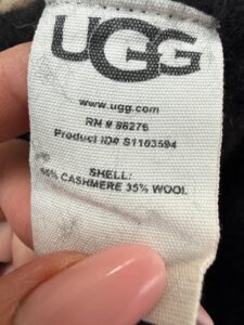 Label on a UGG piece, S