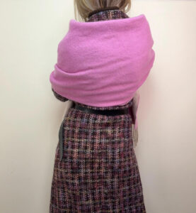 Scottish Cashmere Begg & Co Oversized Scarf Wrap Reversible Fringed Luxury Shawl — photo 3 of 15