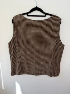 Country Casuals Pure 100% Silk Brown Striped Sleeveless Fitted Top — photo 4 of 9