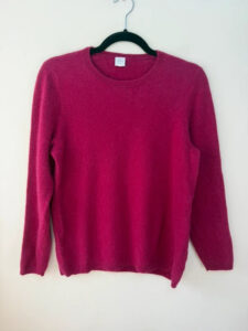 John Lewis Women's pure 100% Cashmere Fuchsia Crew Neck Jumper Sweater — photo 3 of 10