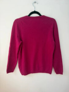 John Lewis Women's pure 100% Cashmere Fuchsia Crew Neck Jumper Sweater — photo 4 of 10