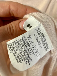Label on a Repeat piece, UK 8