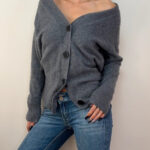 Equipment Femme womens 100% Cashmere Grey Oversized Button V-Neck Cardigan UK12