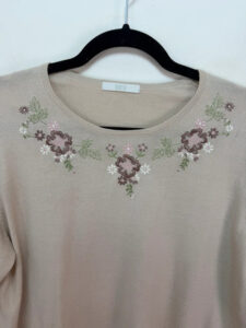M&S Women's Beige Wool Floral Embroidered Knit Short Sleeve Top — photo 5 of 8