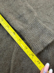 Zara Women's 100% cashmere brown chunky V-neck button cardigan — photo 8 of 9