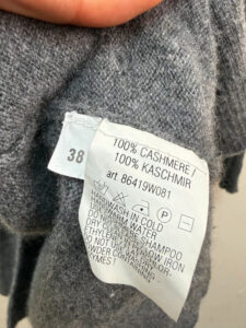 Label on a Repeat piece, UK 8