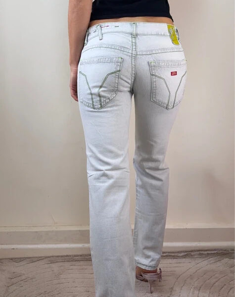 Miss Sixty Womens Petite Low Rise 8.5” Off-White Bootcut Jeans W28 L27.5 UK 8