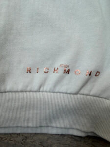 John Richmond womens white embroidered gothic rose gold logo hoodie — photo 13 of 15