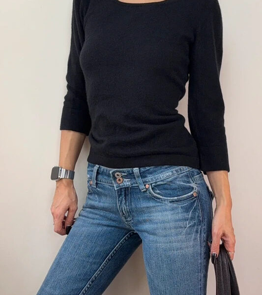 Marilyn Moore Womens 100% cashmere black scoop neck fitted jumper UK 8-10