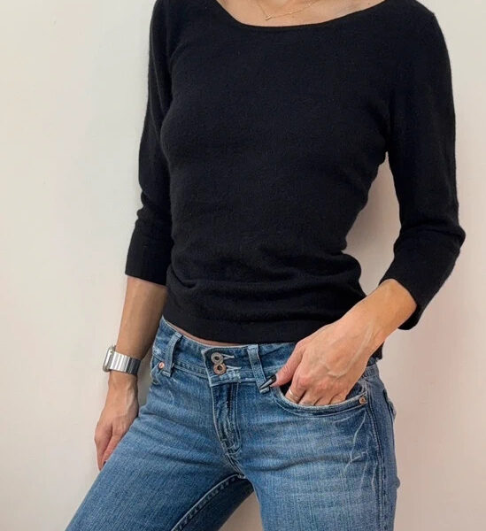 Marilyn Moore Womens 100% cashmere black scoop neck fitted jumper UK 8-10