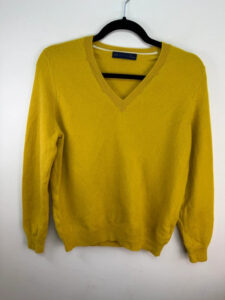 M&S Women's 100% Cashmere Yellow V-Neck Jumper Relaxed Sweater — photo 3 of 9