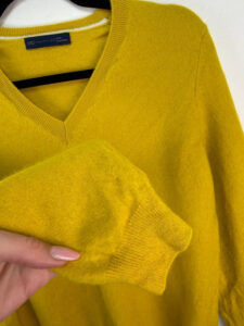 M&S Women's 100% Cashmere Yellow V-Neck Jumper Relaxed Sweater — photo 5 of 9