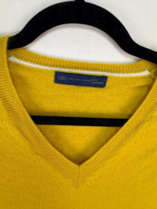 M&S Women's 100% Cashmere Yellow V-Neck Jumper Relaxed Sweater — photo 6 of 9