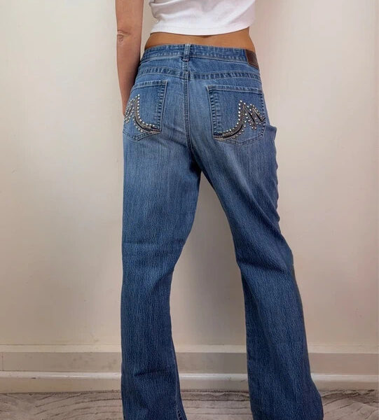Maurices Womens Low Rise 9.5” Bootcut Flare Studded Jeans UK 14-16 W35 L30