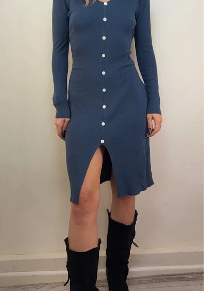 Blue ribbed button front bodycon knit fitted midi dress v-neck front slit UK8-10