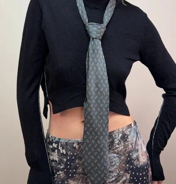 Balmain Paris mens 90s vintage 100% silk geometric patterned tie black grey